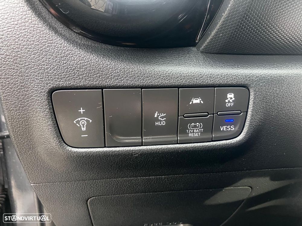 Hyundai Kauai 1.6 GDi HEV Premium - 15