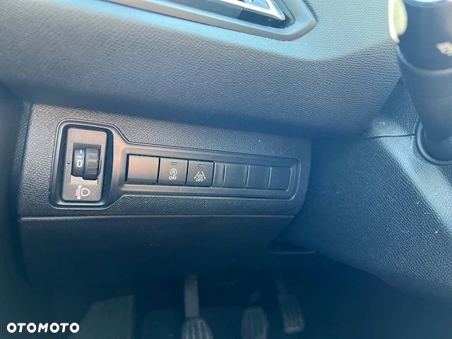 Peugeot 308 BlueHDi 100 Stop & Start Active - 17