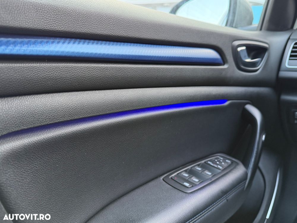 Renault Megane ENERGY dCi 165 EDC GT - 23