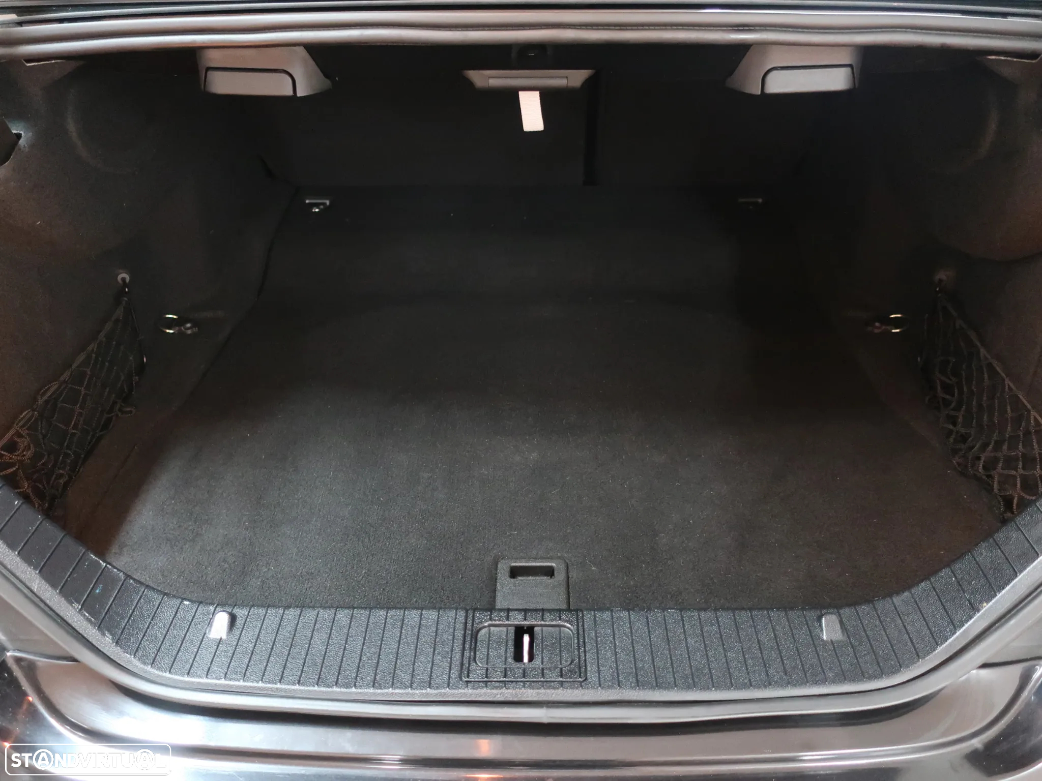 Mercedes-Benz CLS 250 CDi BlueEfficiency - 12