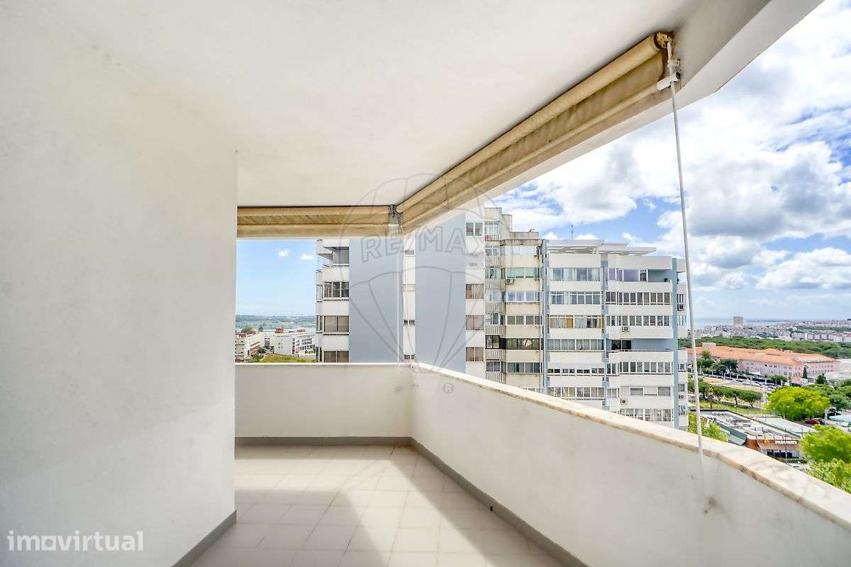 Apartamento T2 para arrendamento - Grande imagem: 2/28