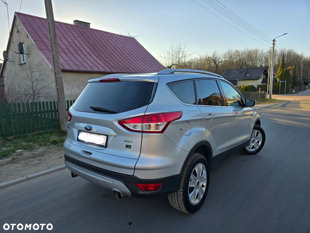 Ford Kuga - 8