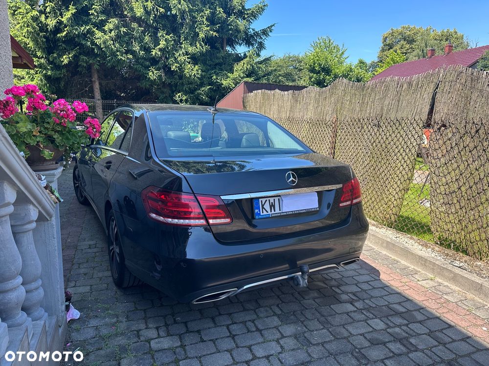 Mercedes-Benz Klasa E 200 CDI DPF BlueEFFICIENCY 7G-TRONIC - 8