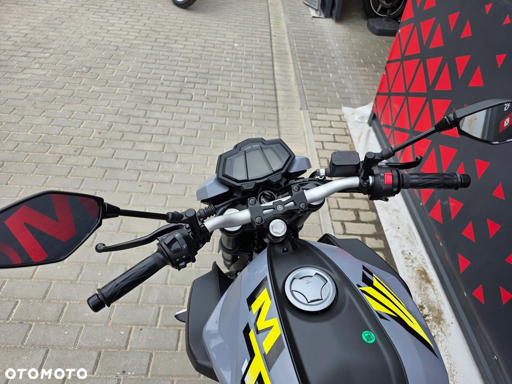 Yamaha MT - 15
