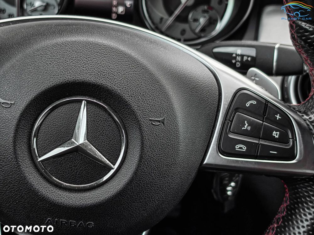 Mercedes-Benz GLA 220 d 4Matic 7G-DCT AMG Line - 26