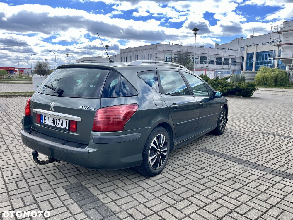 Peugeot 407 1.8 Presence - 3