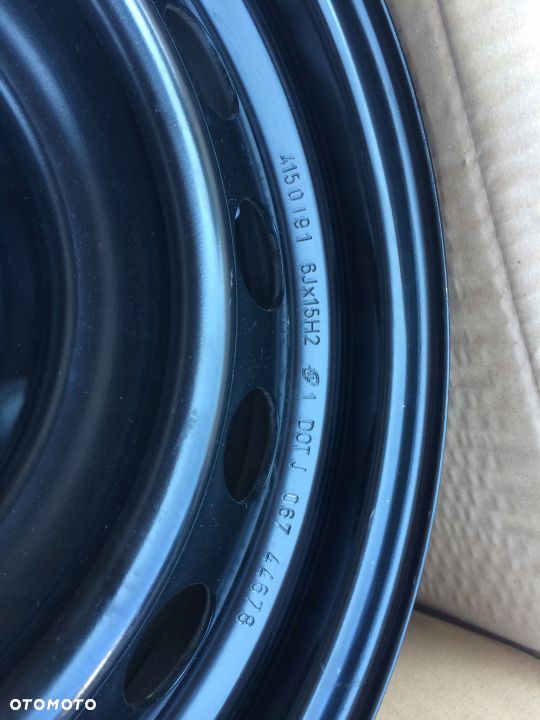 Felgi NOWE 5X114,3 TOYOTA AURIS COROLLA E15 E16 15 - 3
