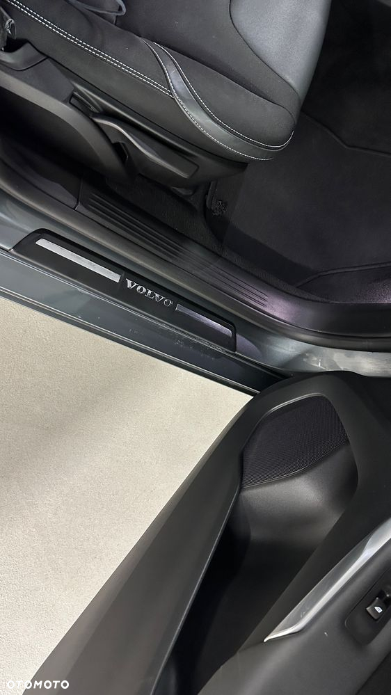 Volvo V40 - 21