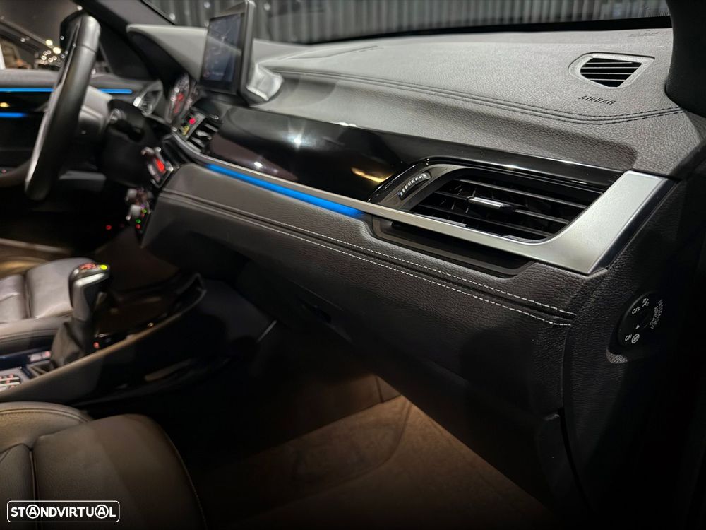 BMW X1 xDrive25e Pack Desportivo M - 39