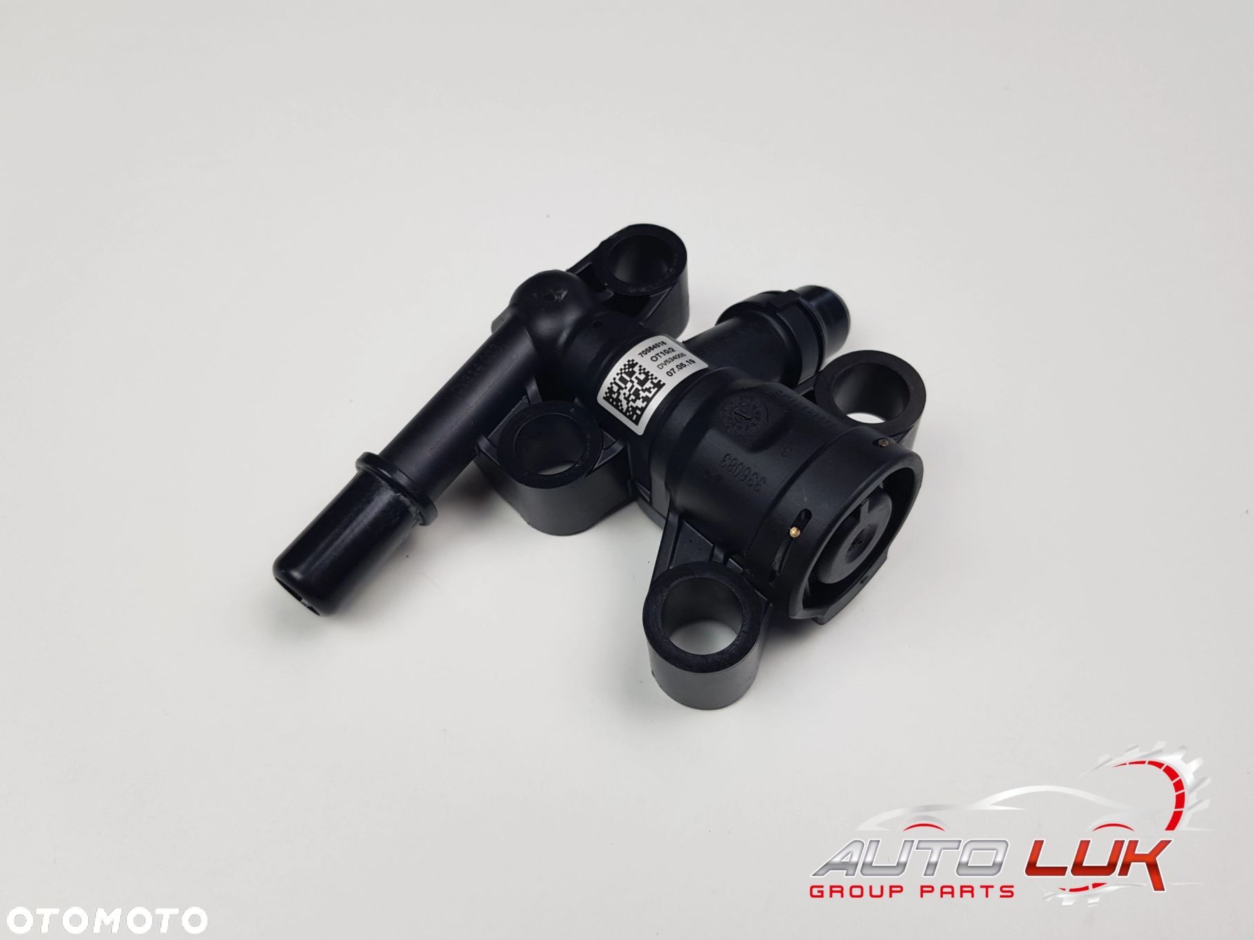 Termostat chłodnicy oleju BMW F20 F30 F32 G20 G30 B47 2.0d 70564516 - 1
