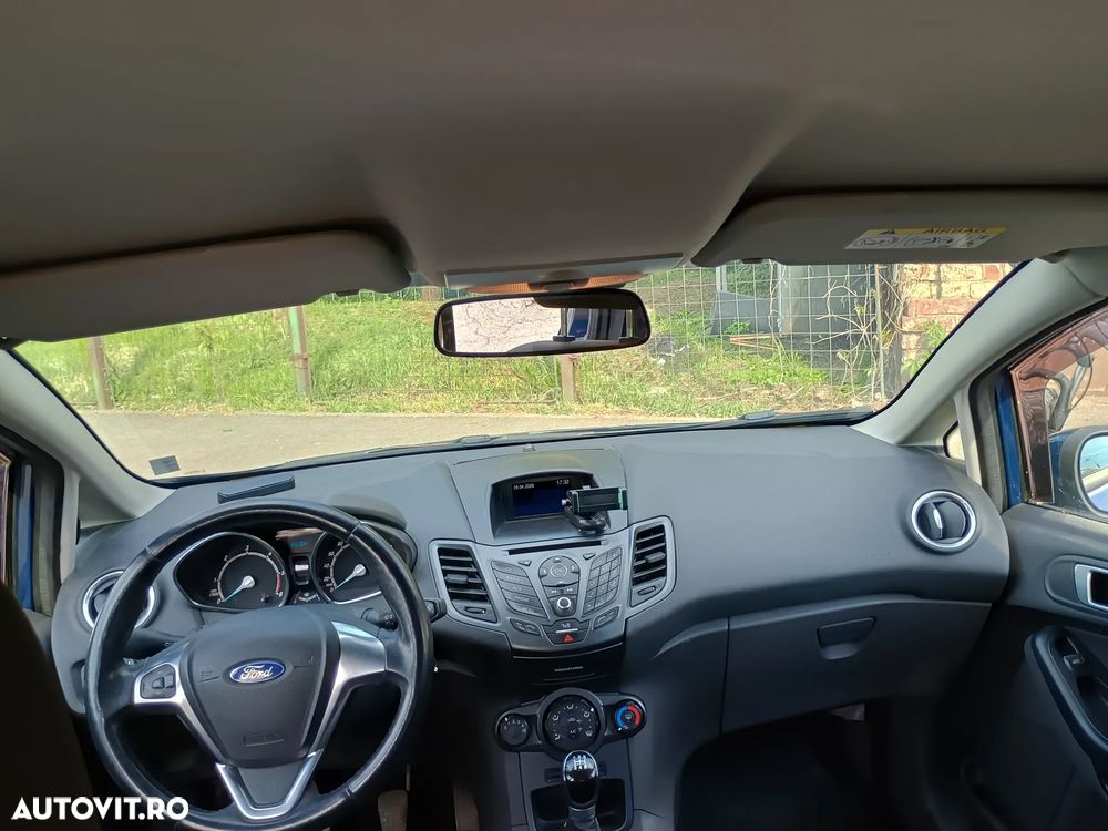 Ford Fiesta 1.5 TDCi Trend - 18