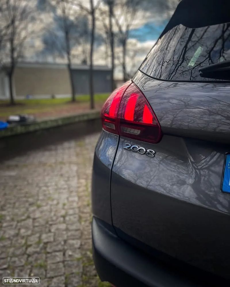 Peugeot 2008 PureTech 110 Stop&Start Allure - 9