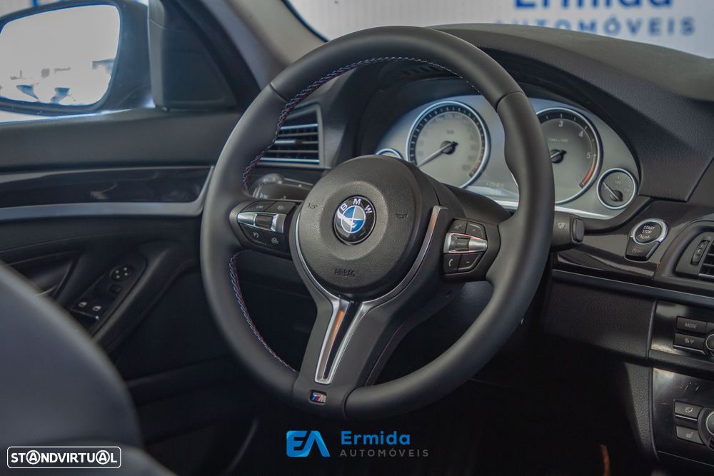 BMW 520 d Auto - 25