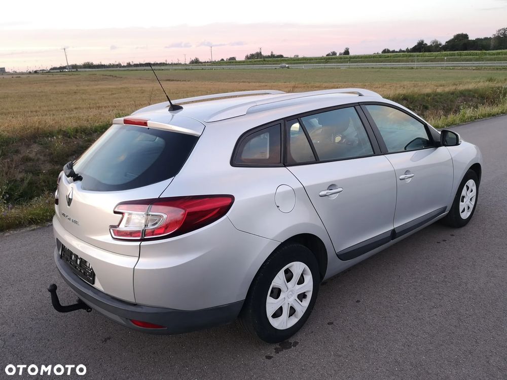 Renault Megane 1.6 16V Generation - 11