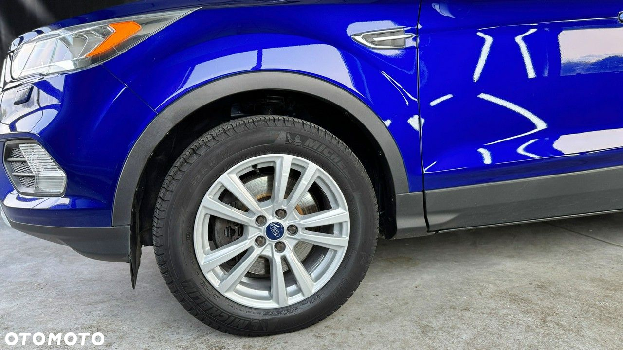 Ford Kuga 2.0 TDCi FWD Titanium - 16