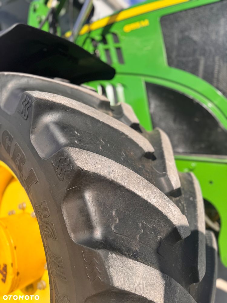 John Deere 6155 M - 19