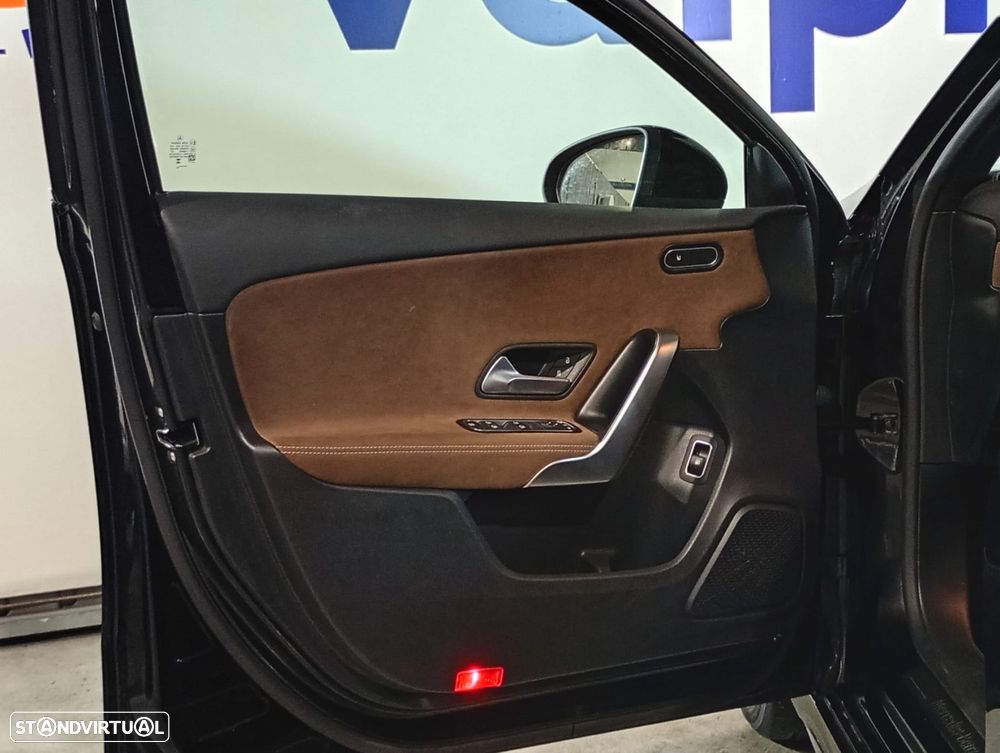 Mercedes-Benz A 250 - 19