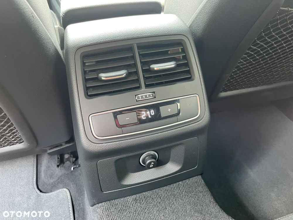 Audi A4 Avant 35 TDI mHEV S tronic - 19