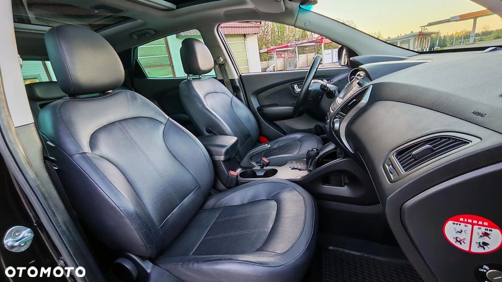 Hyundai ix35 2.0 CRDi 4WD Automatik Premium - 29