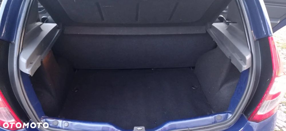 Dacia Sandero 1.4 MPI Laureate - 14