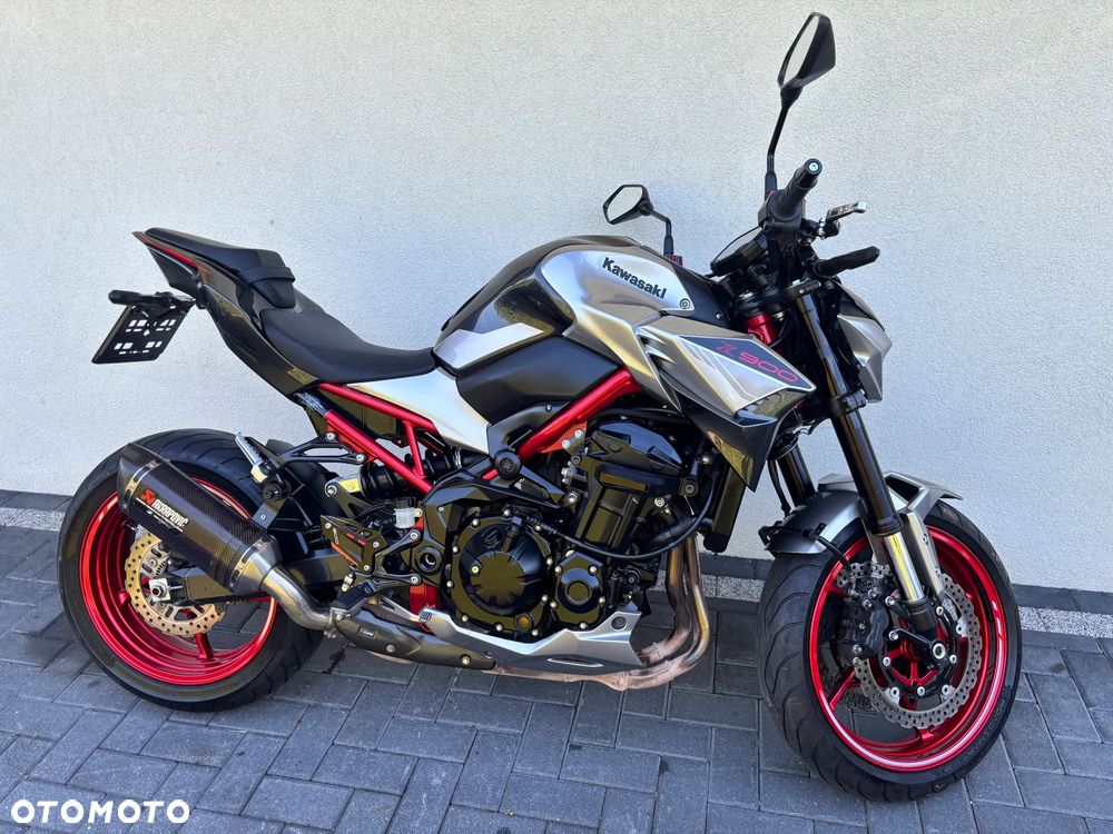 Kawasaki Z 900 - 8