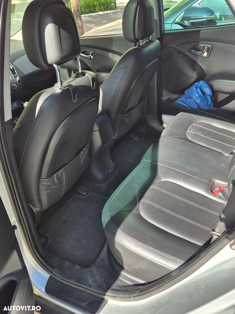Hyundai ix35 - 12
