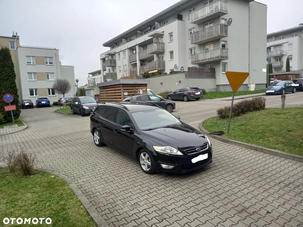Ford Mondeo 2.0 TDCi Trend - 14