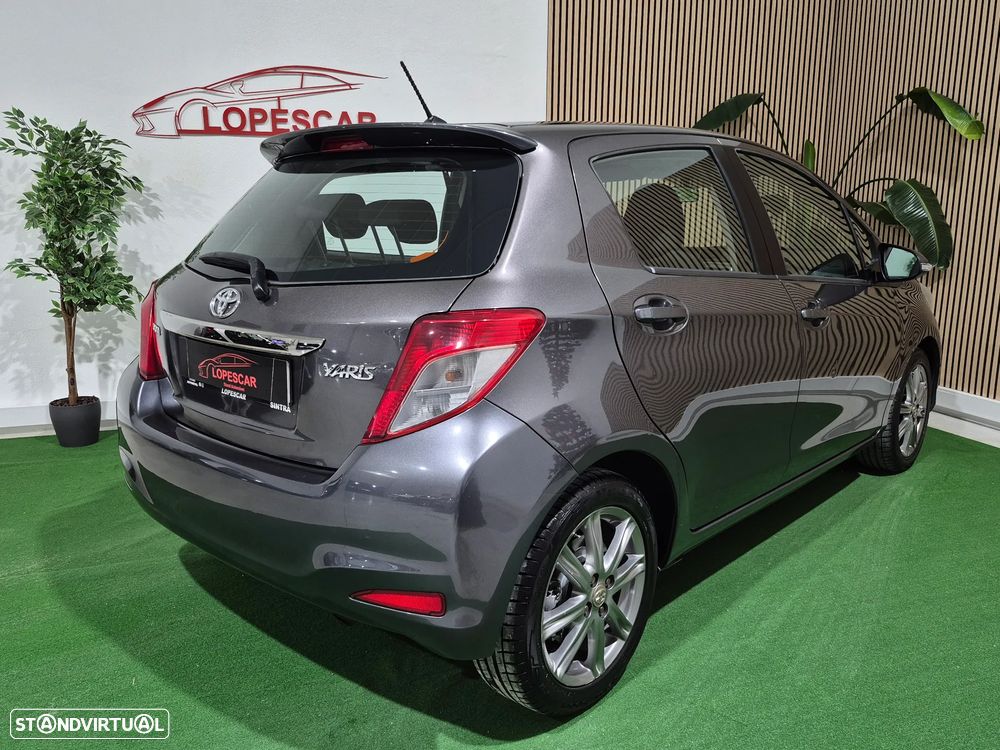 Toyota Yaris 1.4 D-4D Sport+P.Techno - 4