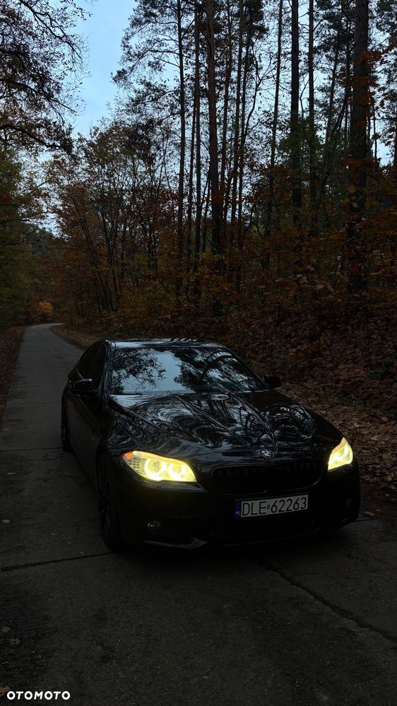 BMW Seria 5 535i Sport-Aut - 9