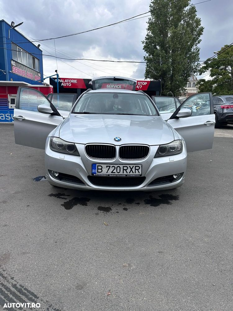 BMW Seria 3 318d DPF Touring - 3