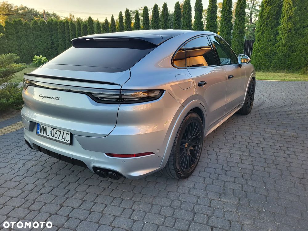 Porsche Cayenne GTS - 9