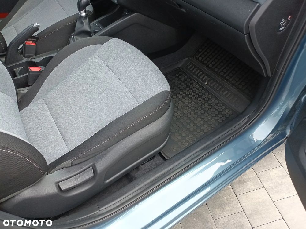 Hyundai i20 1.2 Elegant - 12