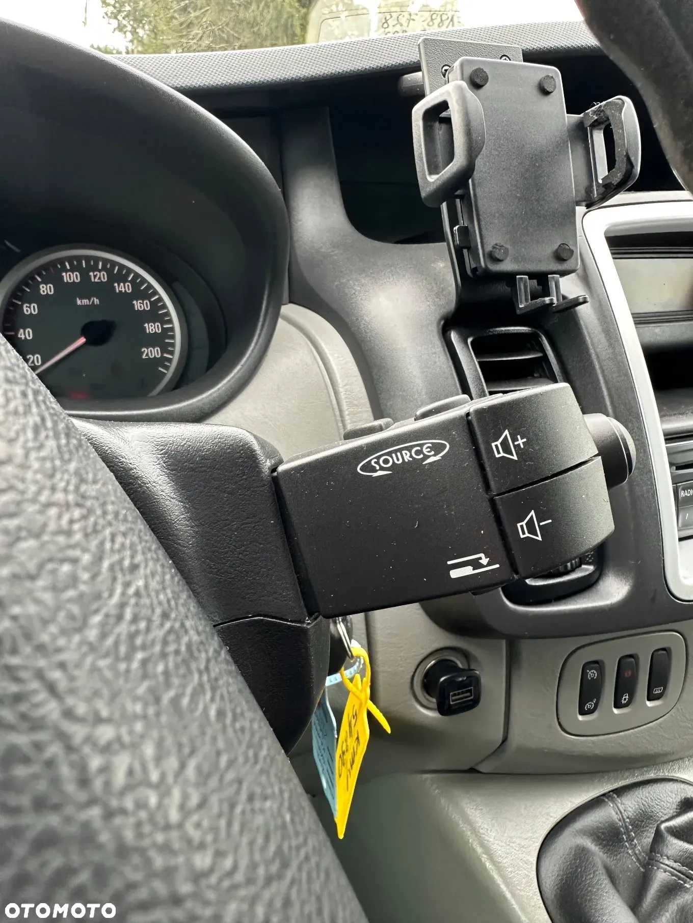 Opel Vivaro - 13