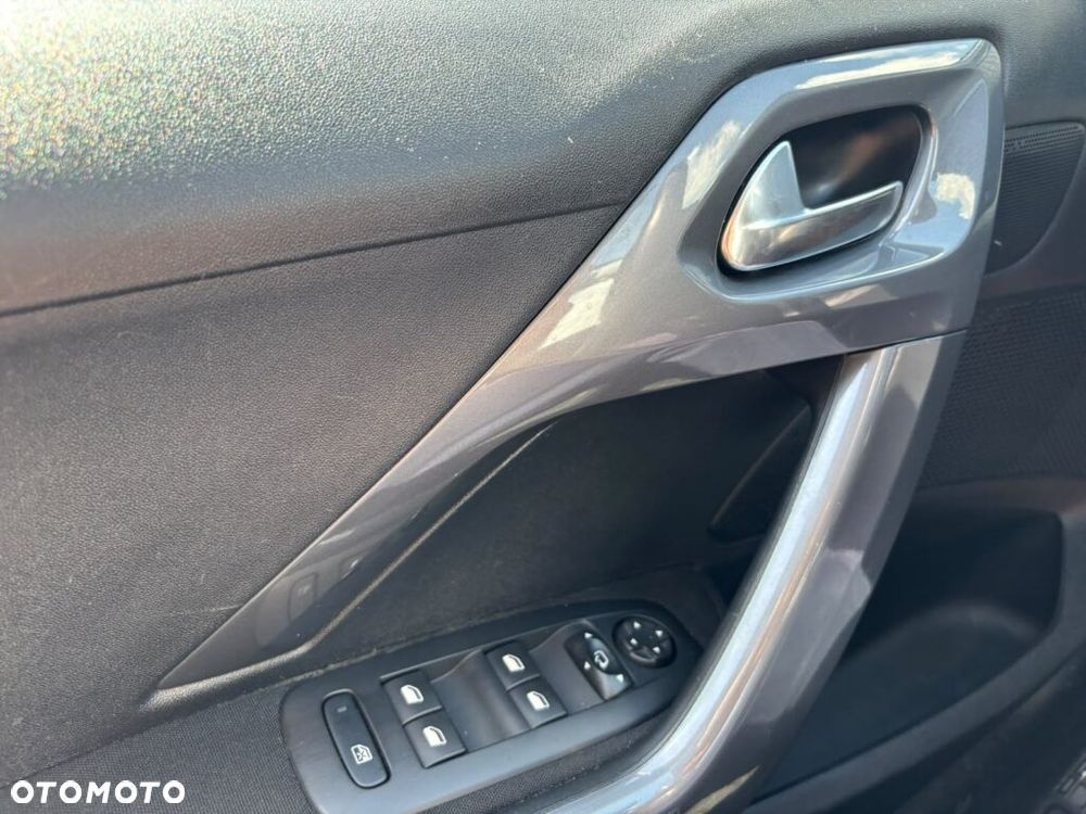 Peugeot 2008 PureTech 110 Stop&Start Active - 10