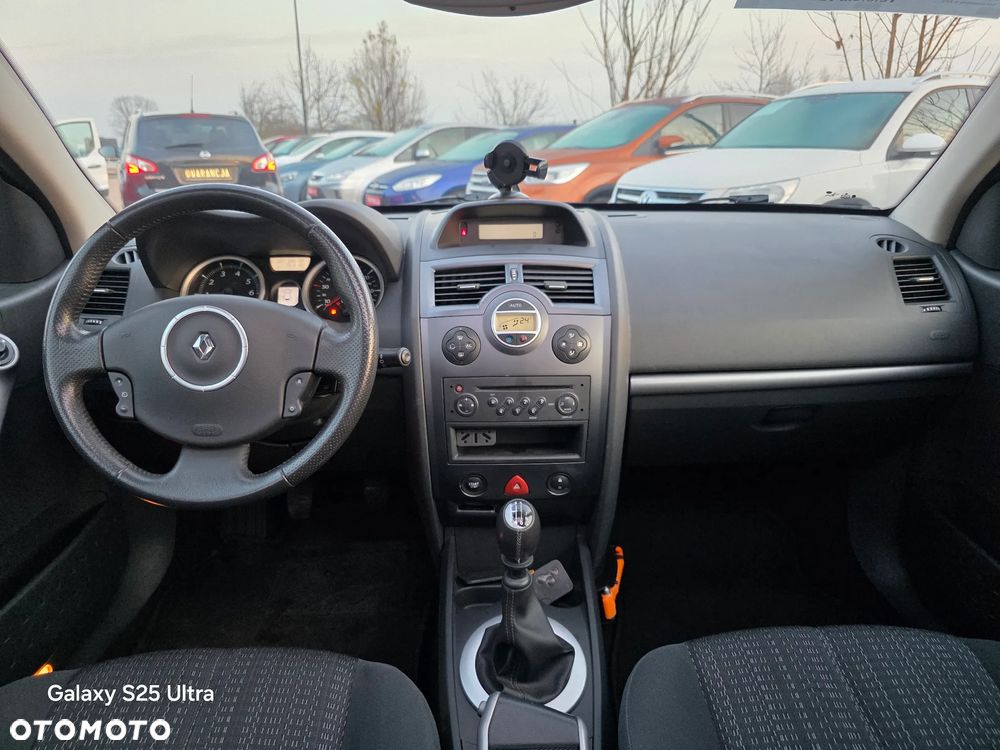 Renault Megane 2.0 Luxe Dynamique - 29