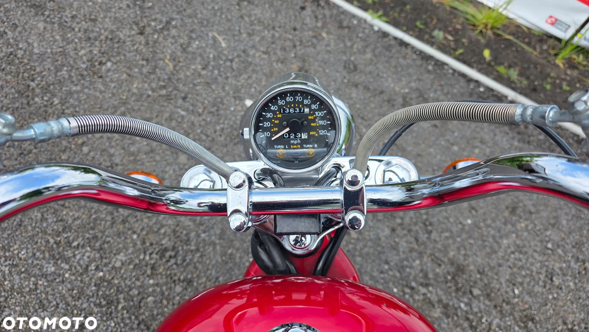 Suzuki Intruder - 14