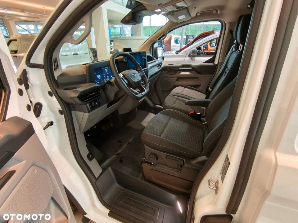 Ford Transit Custom - 12