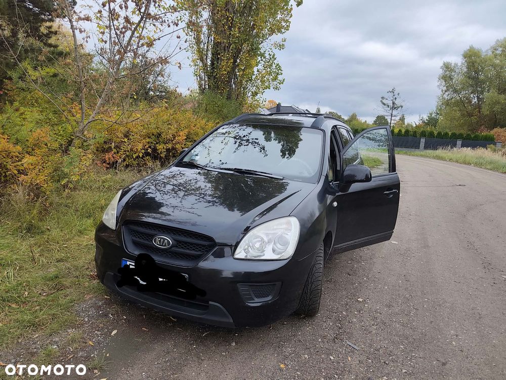 Kia Carens