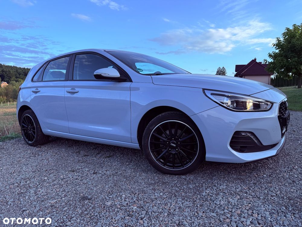 Hyundai i30 1.4 Classic + - 8