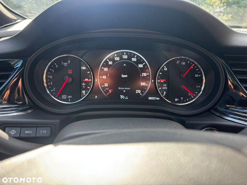 Opel Insignia 2.0 T 4x4 Elite S&S - 13