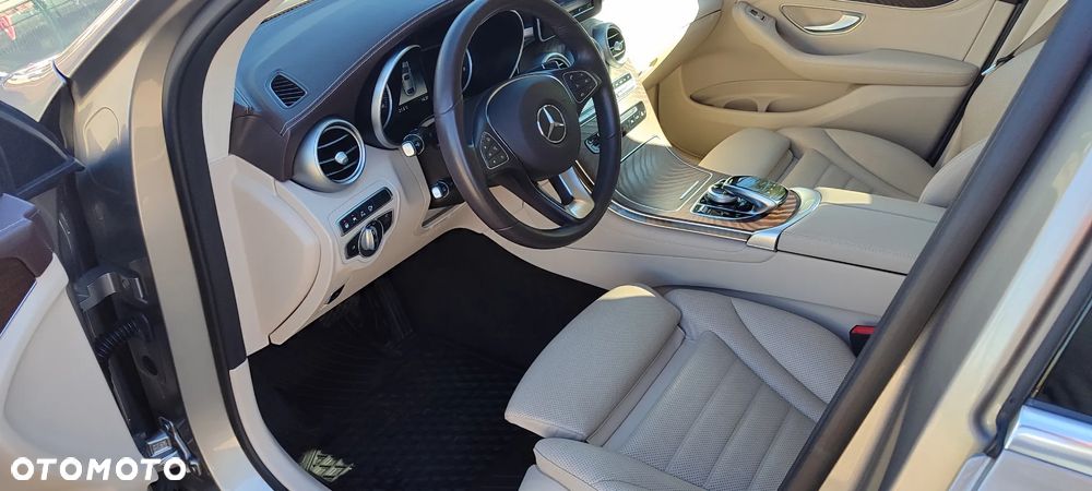 Mercedes-Benz GLC Coupe 250 4-Matic - 10