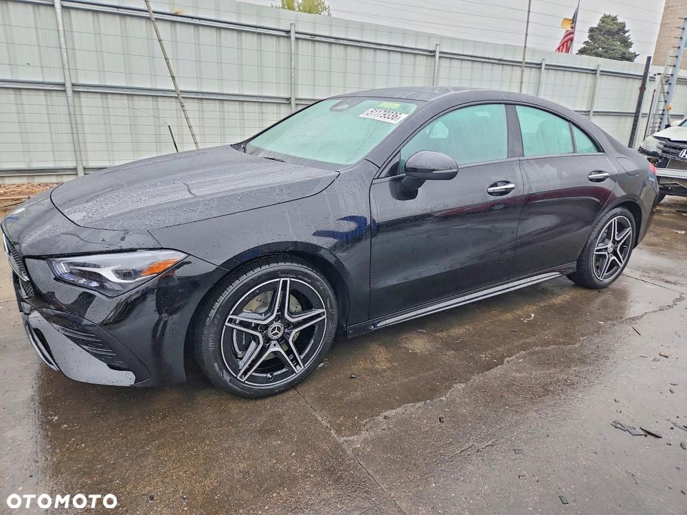 Mercedes-Benz CLA 250 AMG Line 7G-DCT
