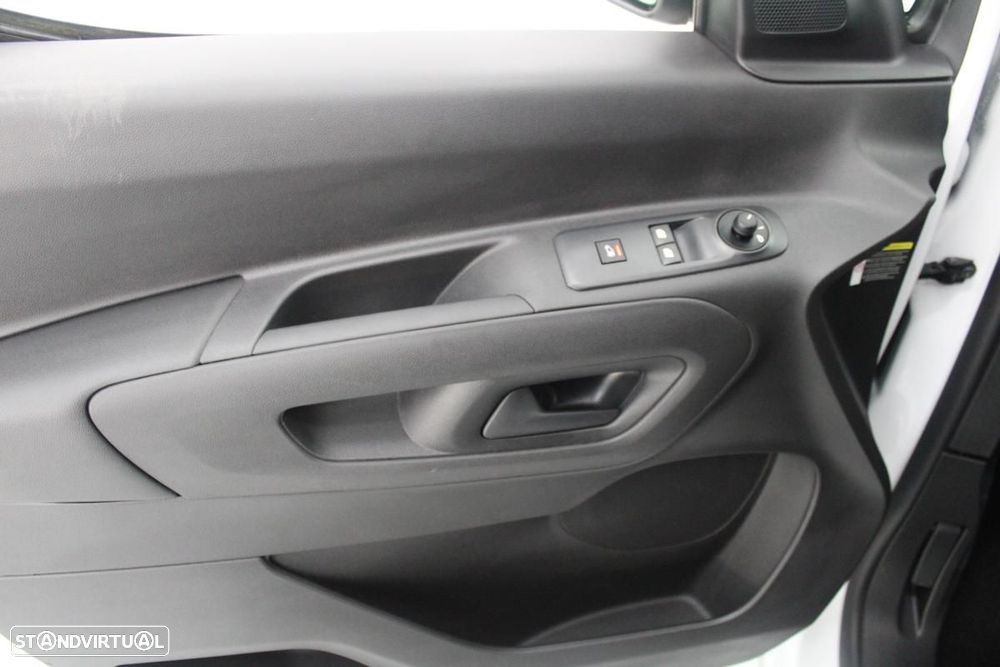 Peugeot Partner Premium - 10
