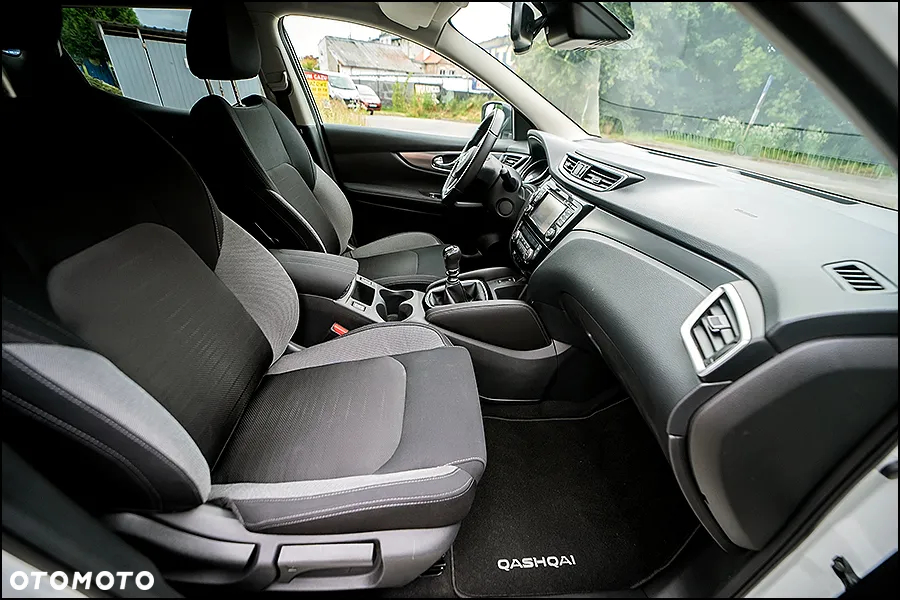 Nissan Qashqai - 34