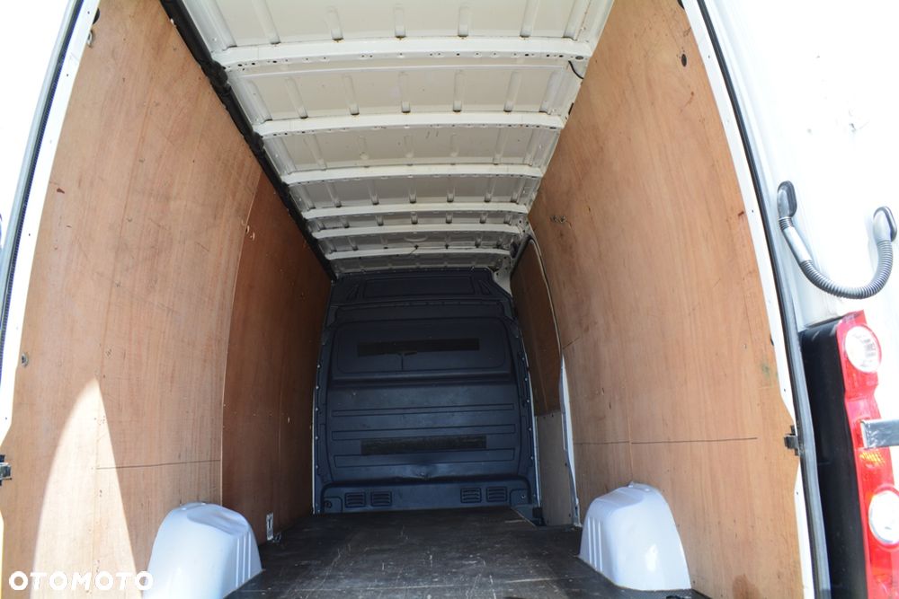 Volkswagen CRAFTER 35 2.0 TDI 109KM MAXI - 32