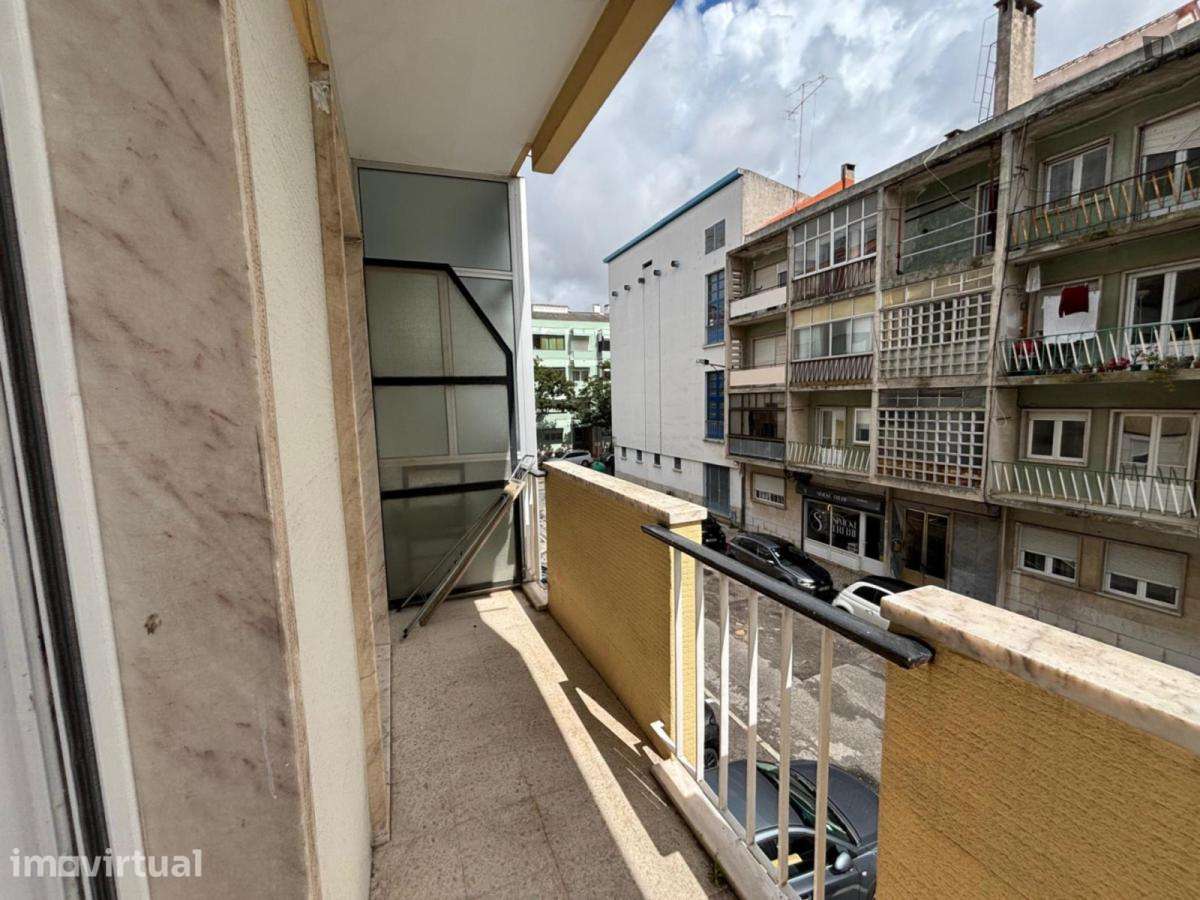 Quarto - localizado em Benfica Lisbon - Grande imagem: 5/11