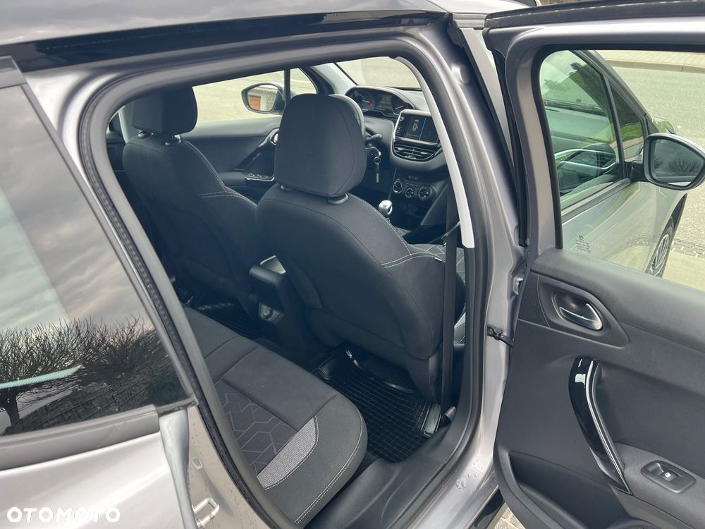 Peugeot 2008 PureTech 110 Stop&Start Crossway - 25