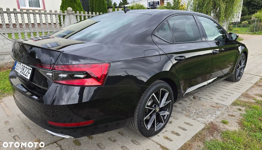 Skoda Superb 2.0 TDI SCR Sportline DSG - 5