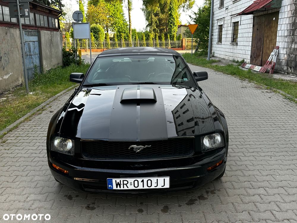 Ford Mustang - 2