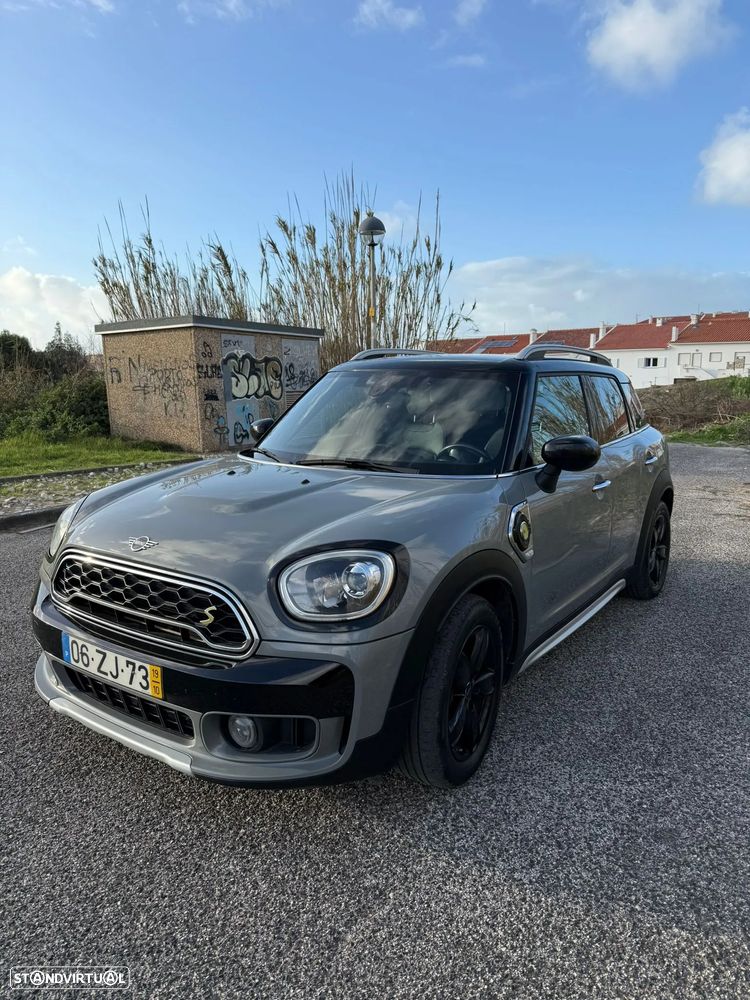 MINI Countryman Cooper SE ALL4 Auto - 2